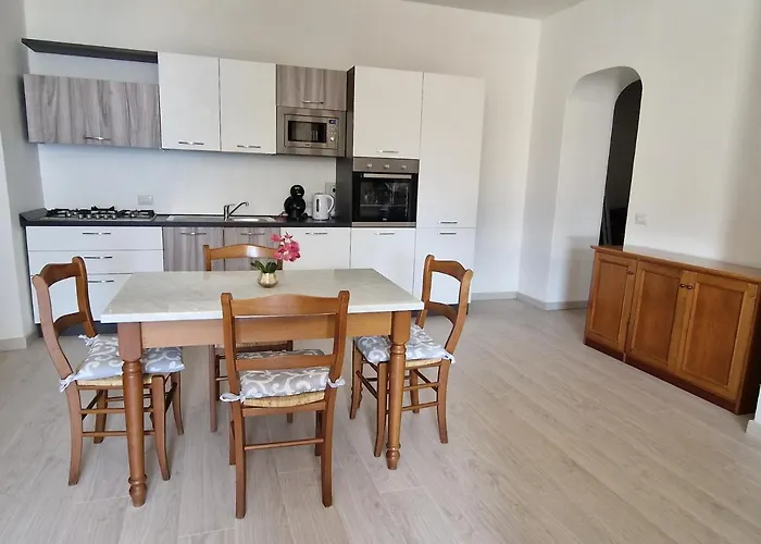 Borgocastello Apartman Rezzonico